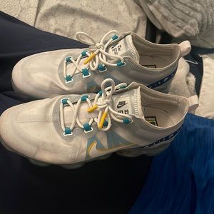 little dirty but is easy to clean